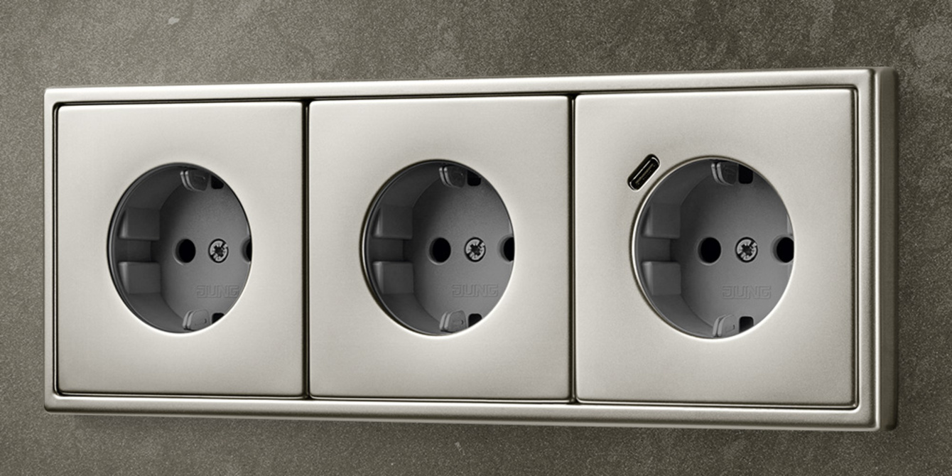 SCHUKO® Steckdosen mit USB bei Elektro Knichal GmbH in Coswig/Anhalt