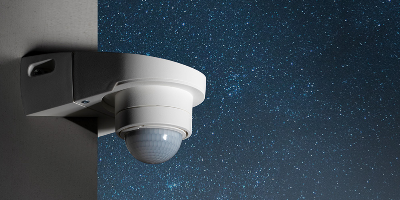 Bewegungsmelder 240° Grad bei Elektro Knichal GmbH in Coswig/Anhalt