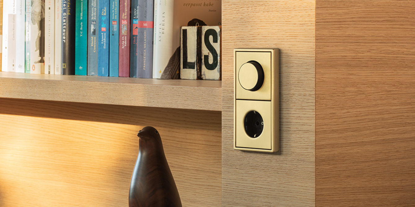 Drehdimmer-Abdeckungen bei Elektro Knichal GmbH in Coswig/Anhalt