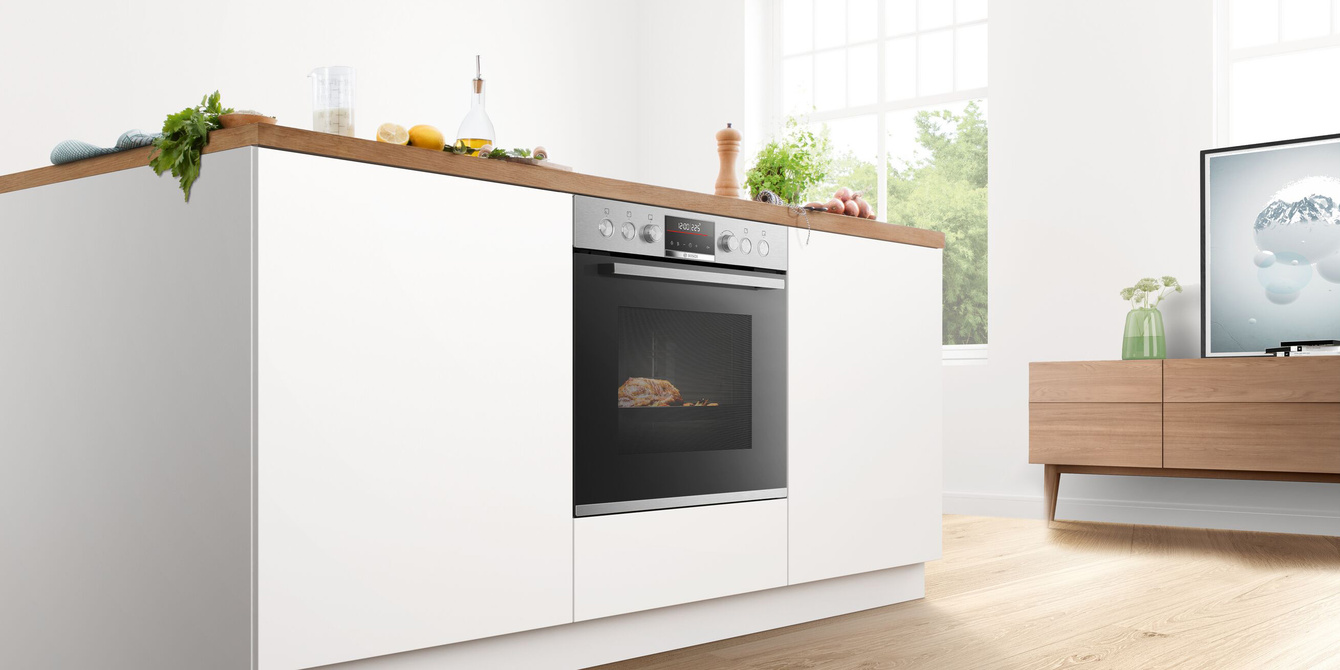 Backöfen und Herdsets bei Elektro Knichal GmbH in Coswig/Anhalt